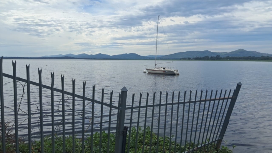 2 Bedroom Property for Sale in Montego Bay North West